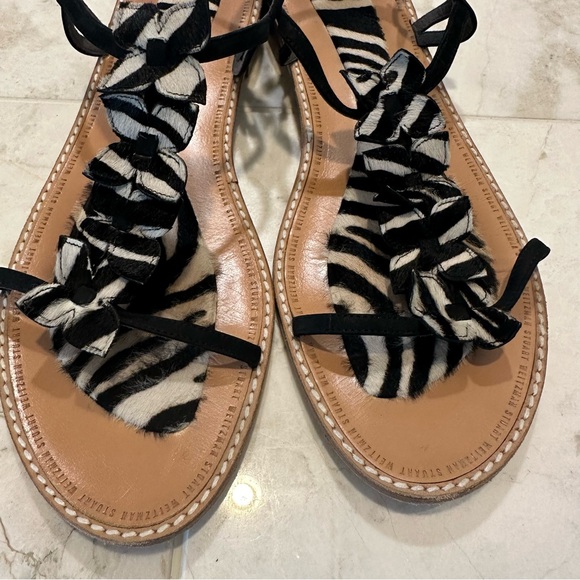 Stuart Weitzman Women's Zebra print Flat Sandal - Picture 3 of 7